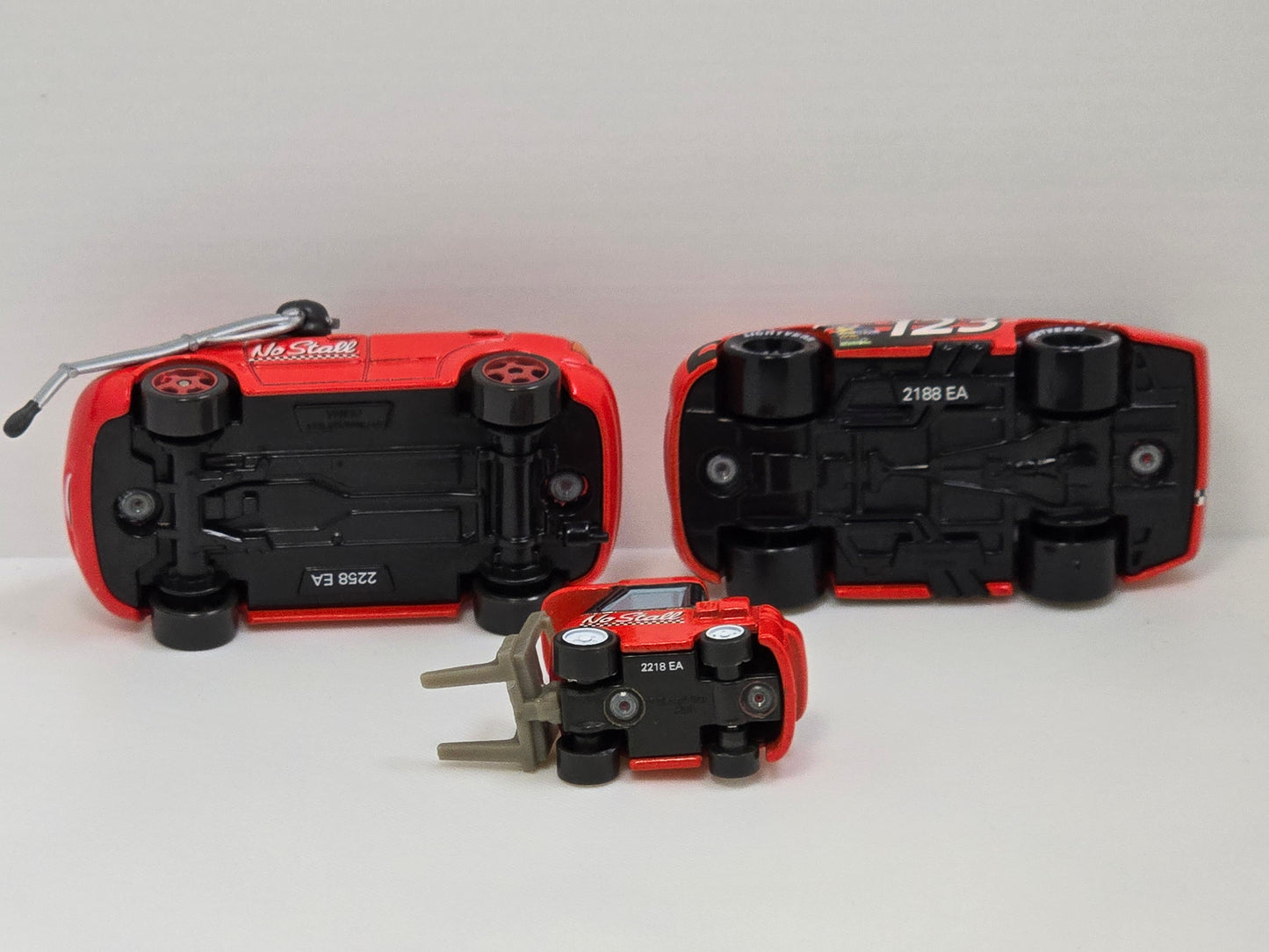 DISNEY PIXAR CARS - NO STALL RACE TEAM - PRE OWNED