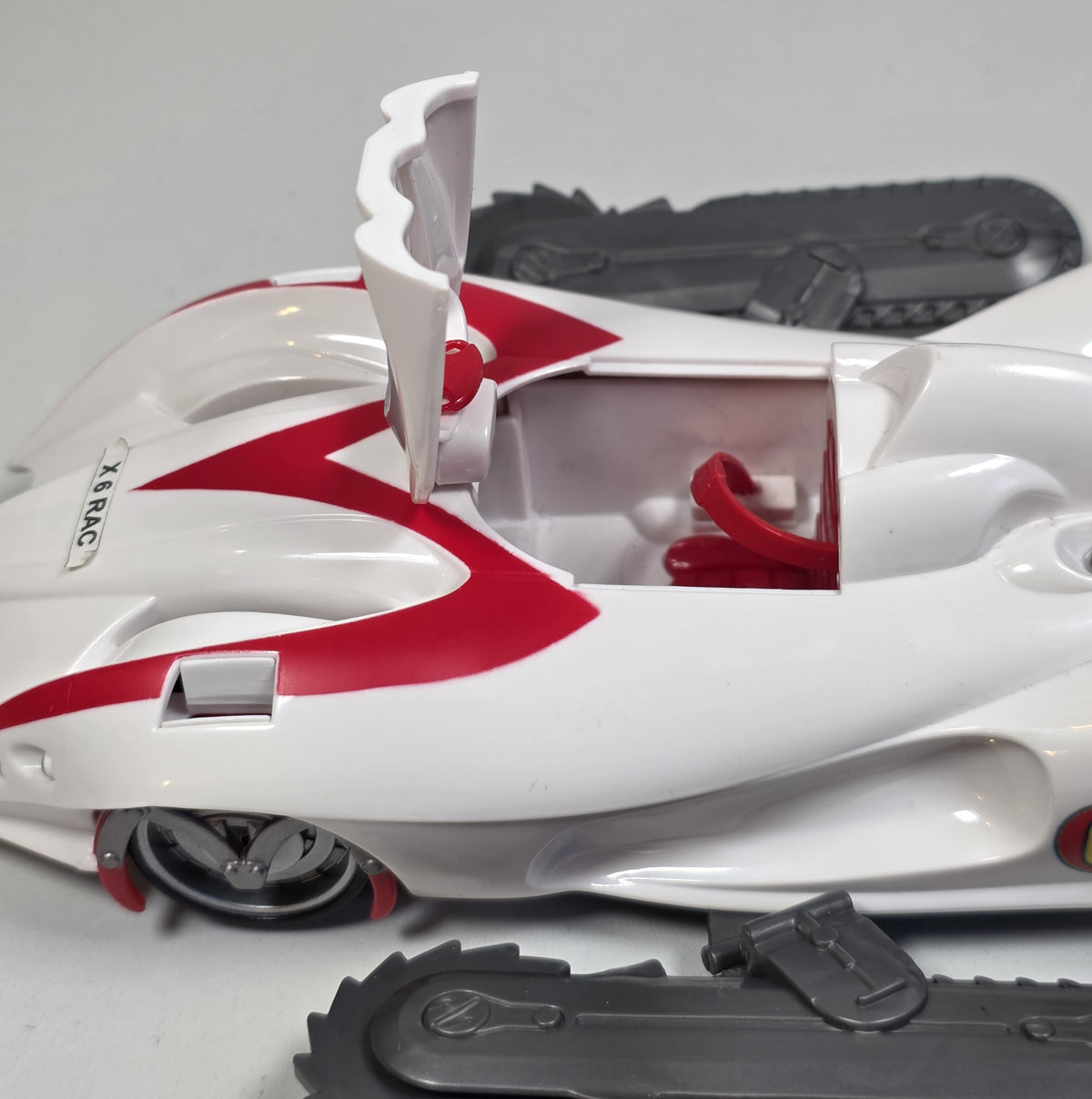 Hot Wheels Speed Racer Mach 6 & Battle Rig Transporter Playset M4210 PRE OWNED