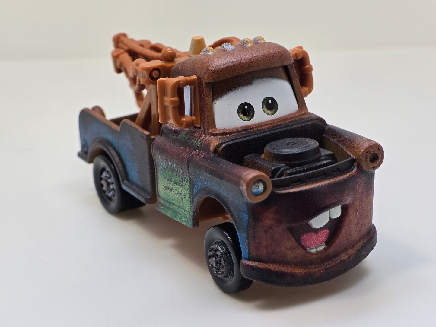DISNEY PIXAR CARS - ROAD TRIP MATER ( OPEN MOUTH ) - ON THE ROAD SERIES