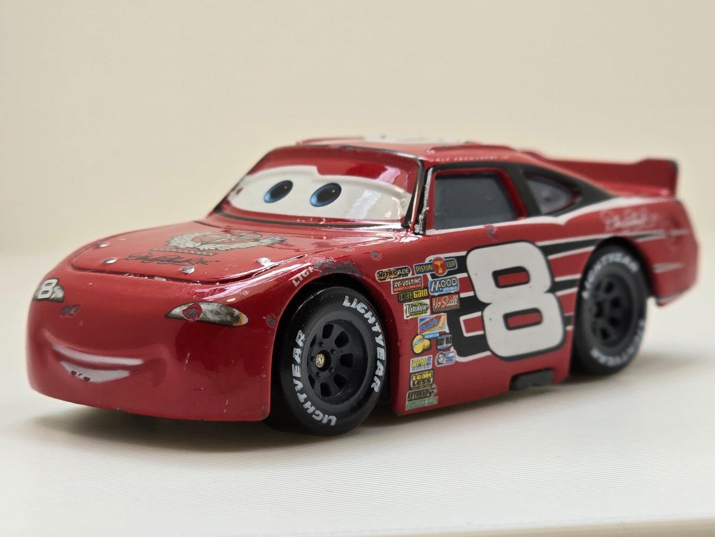 DISNEY PIXAR CARS - DALE EARNHARDT Jnr #8 - PRE OWNED