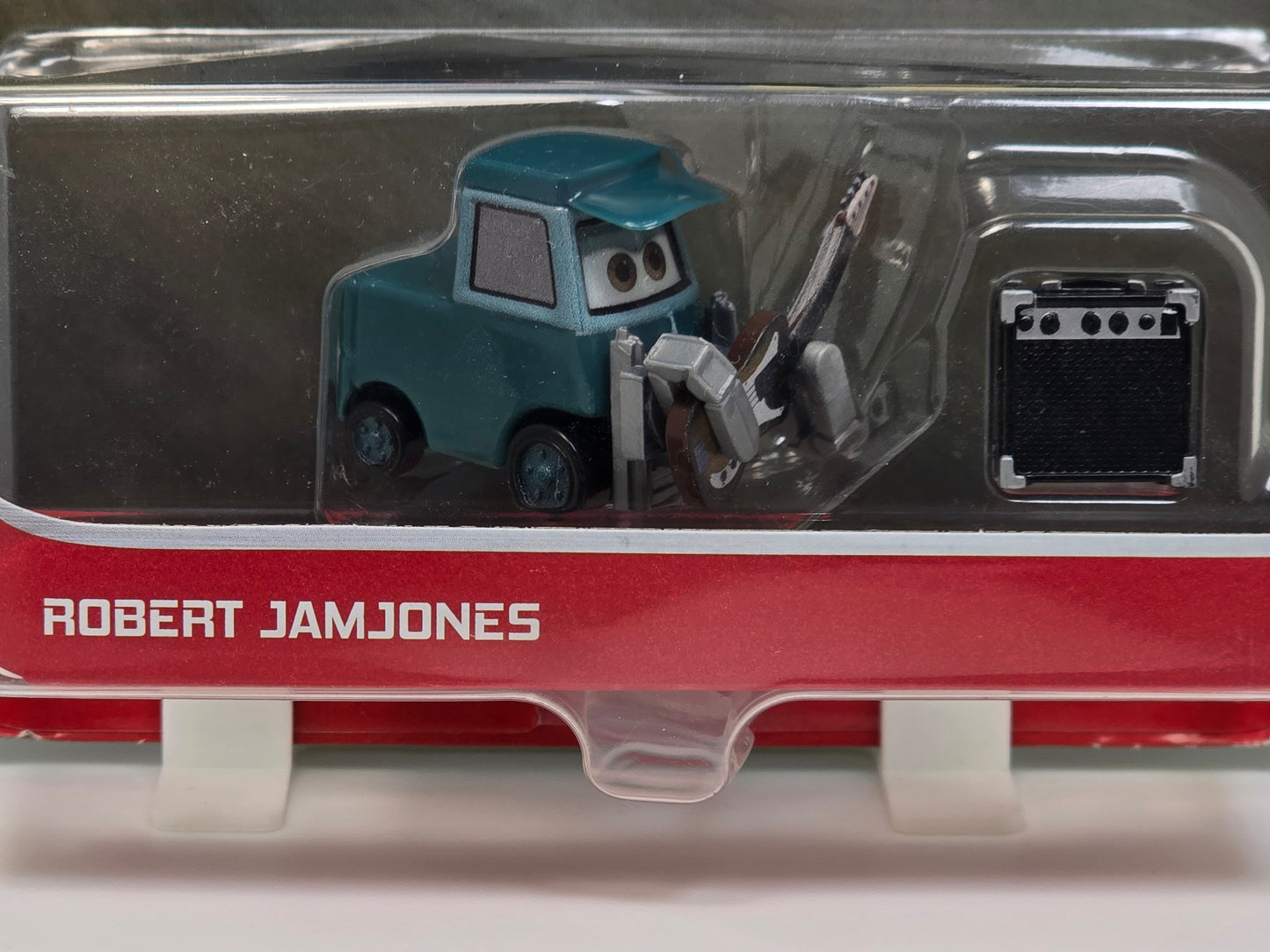 DISNEY PIXAR CARS - ROBERT JAMJONES GUITARIST "SWEET TEA & THE LEGENDS"