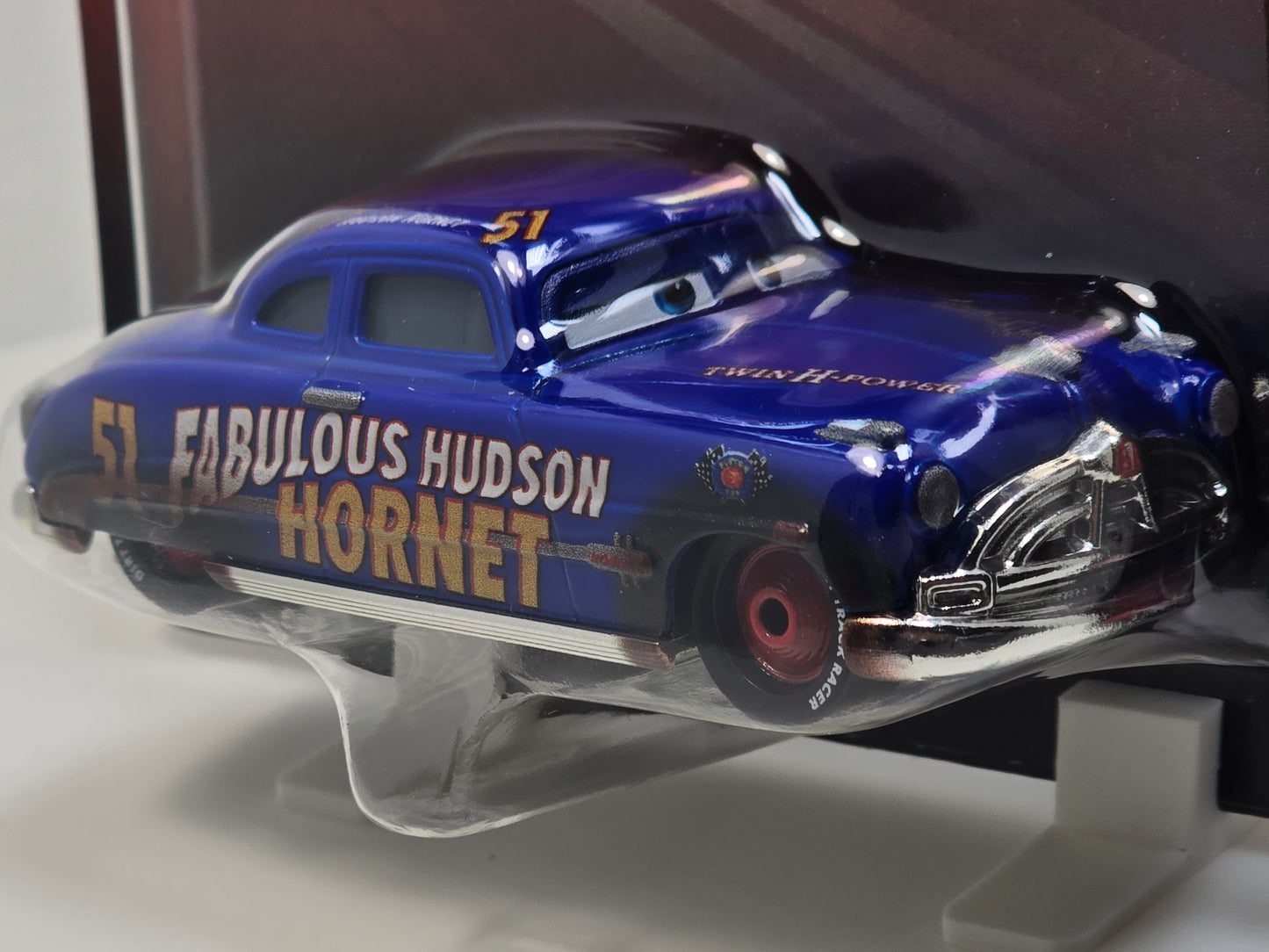 DISNEY PIXAR CARS - DIRT TRACK FABULOUS HUDSON HORNET - DOC HUDSON