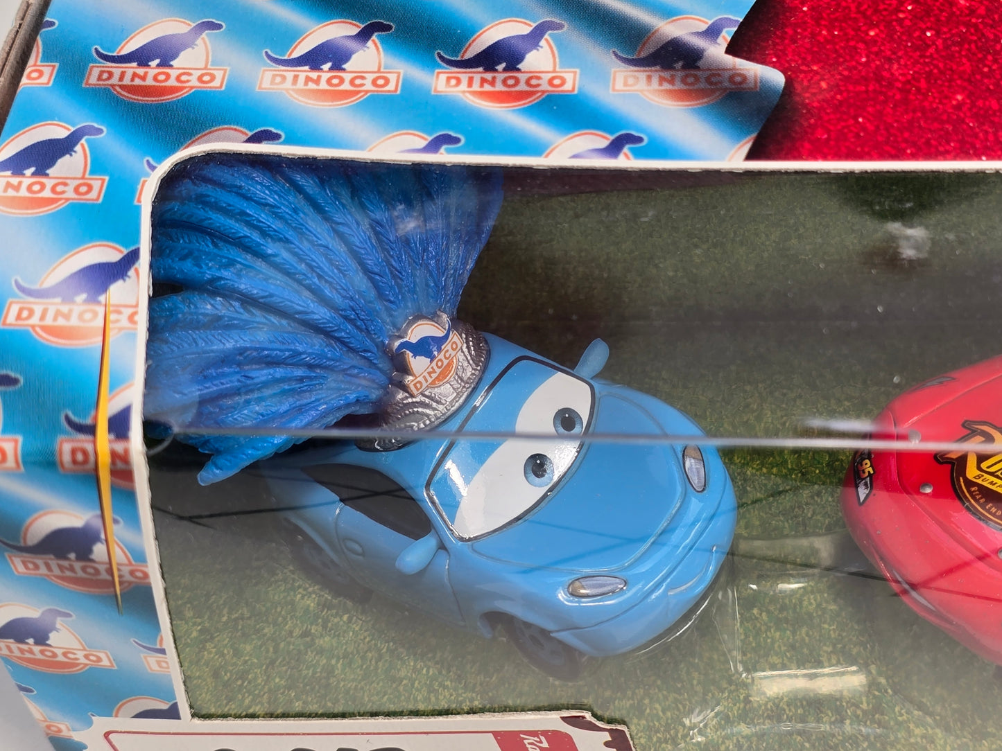 DISNEY PIXAR CARS - LIGHTNING MCQUEEN WITH SHOWGIRLS 1 & 2