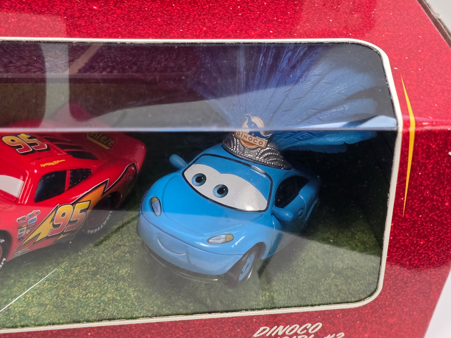 DISNEY PIXAR CARS - LIGHTNING MCQUEEN WITH SHOWGIRLS 1 & 2