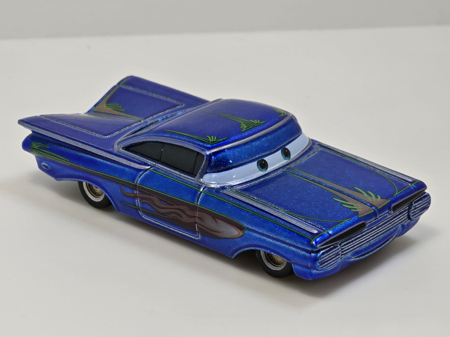 DISNEY PIXAR CARS - GHOSTLIGHT RAMONE - PRE OWNED
