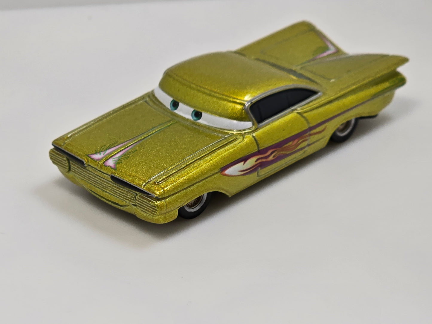 DISNEY PIXAR CARS - RAMONE - YELLOW - PRE OWNED