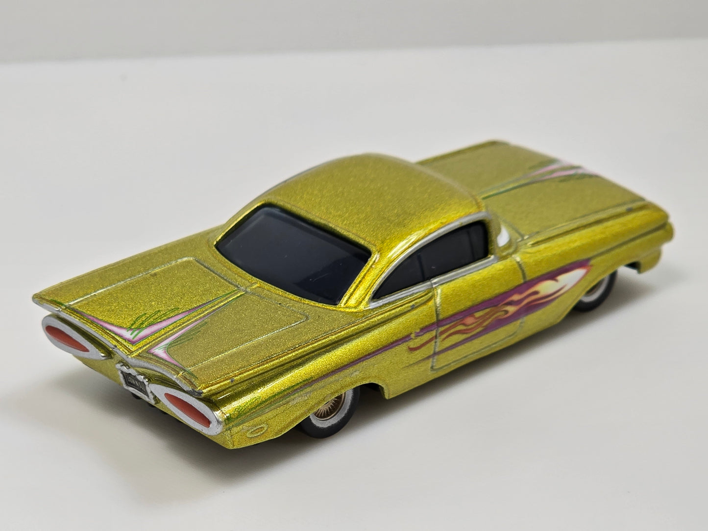 DISNEY PIXAR CARS - RAMONE - YELLOW - PRE OWNED