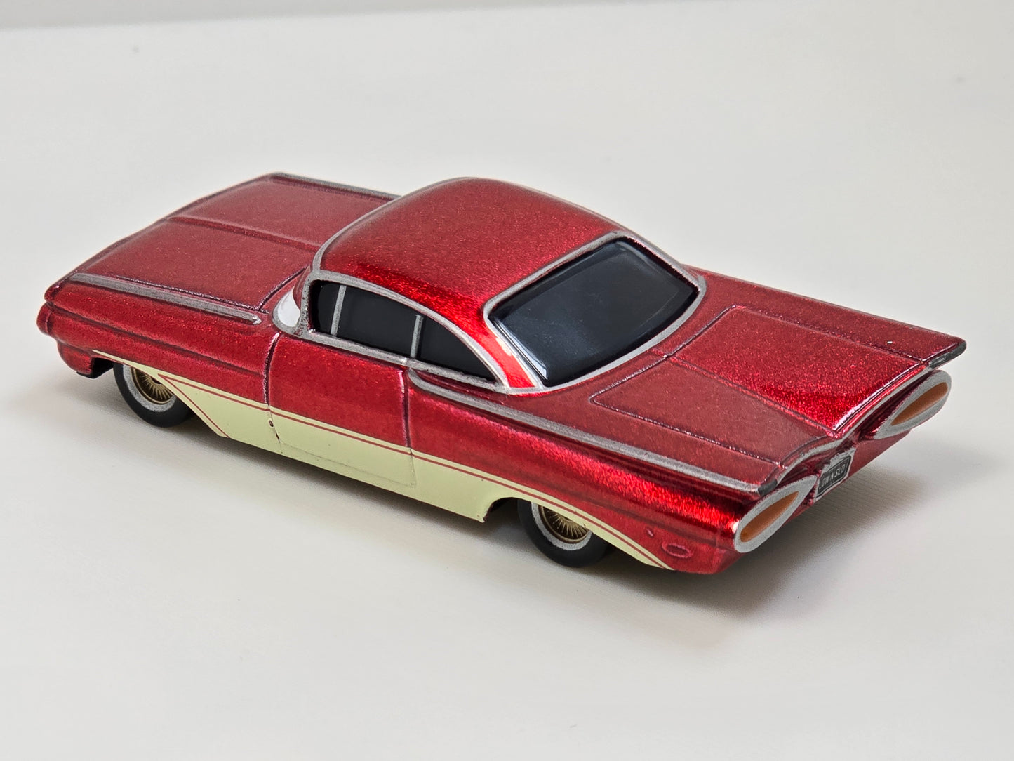 DISNEY PIXAR CARS - OLD SCHOOL RAMONE - RED - PRE OWNED