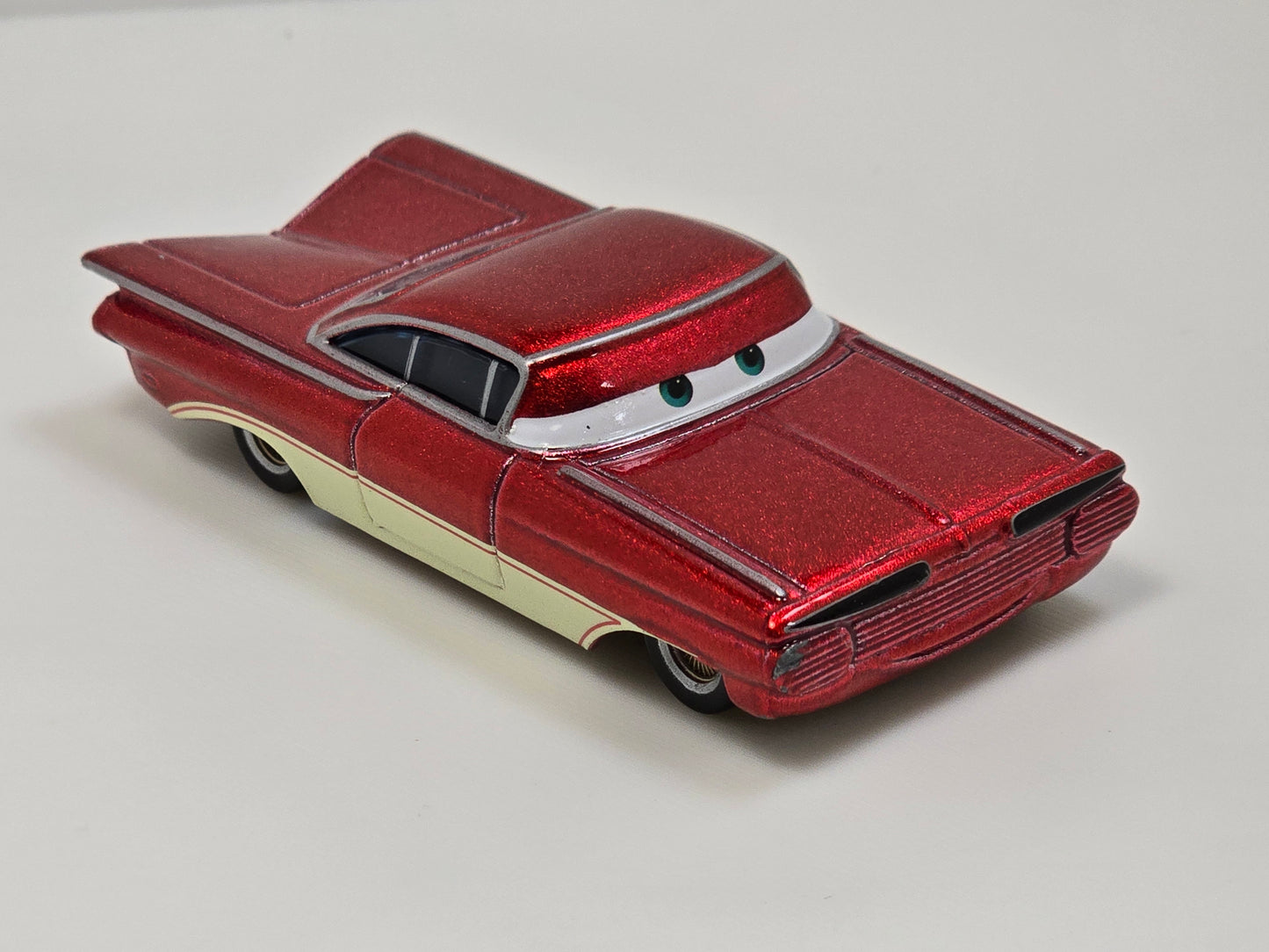 DISNEY PIXAR CARS - OLD SCHOOL RAMONE - RED - PRE OWNED