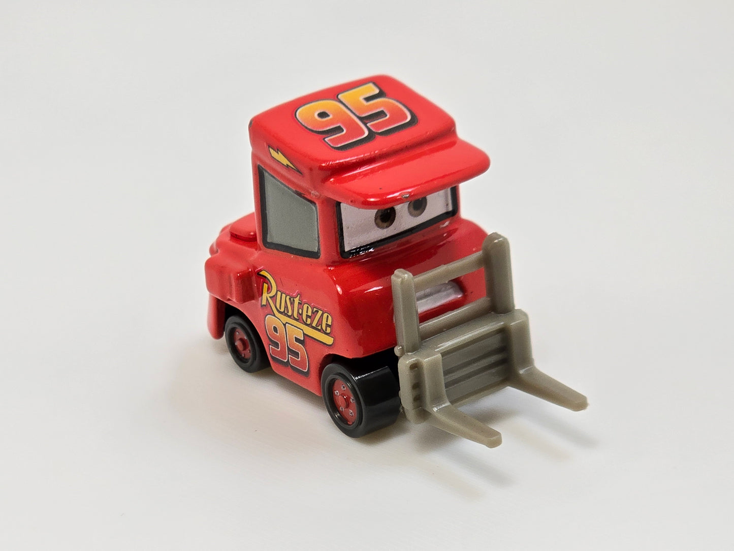 DISNEY PIXAR CARS - NOT CHUCK (CHARLES) - RUSTEZE PITTY - PRE OWNED