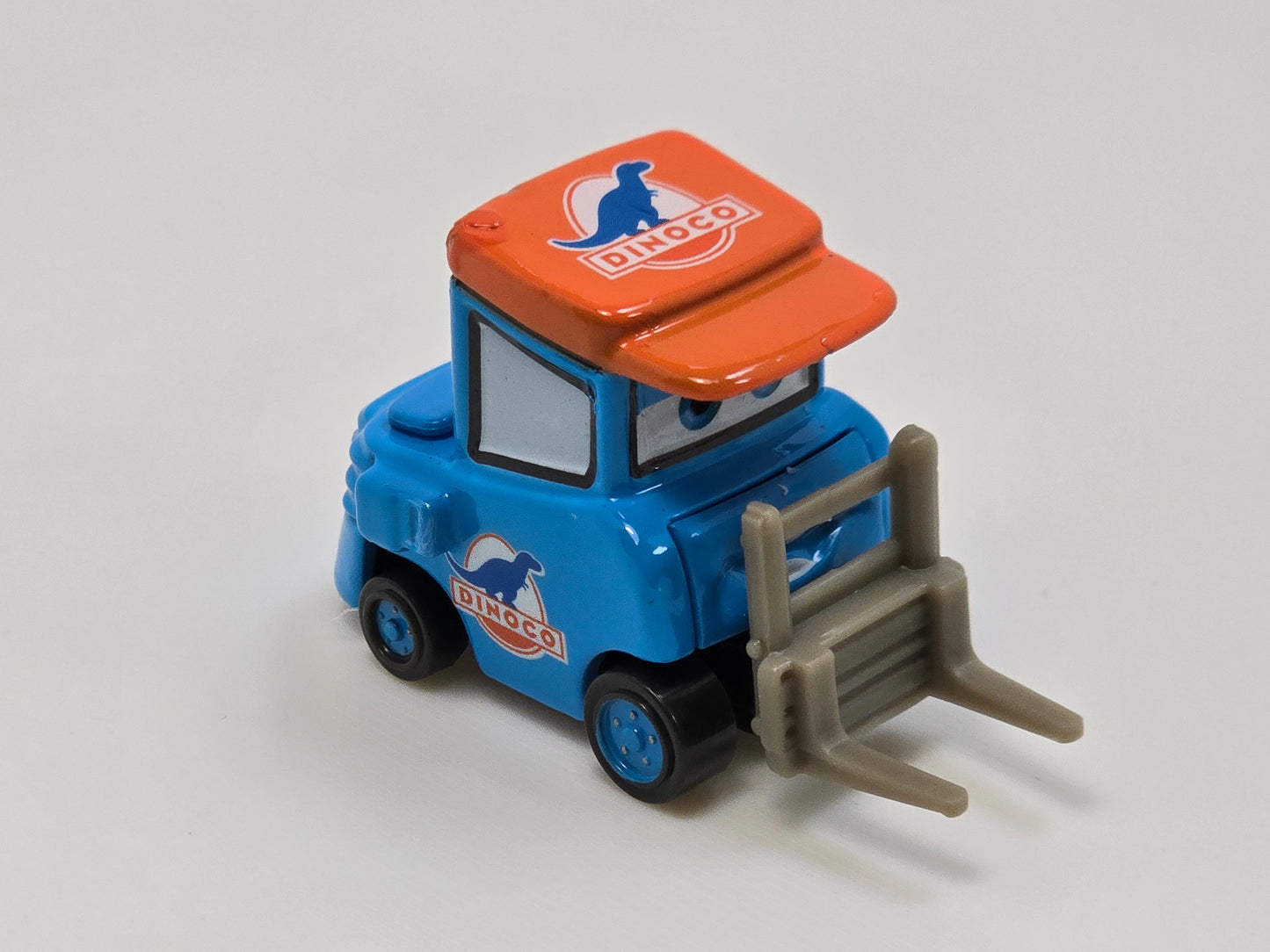 DISNEY PIXAR CARS - LUKE PETTLEWORK - DINOCO PITTY - PRE OWNED