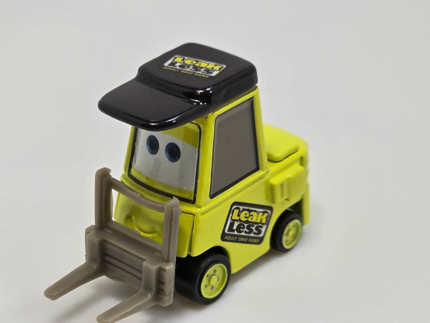 DISNEY PIXAR CARS - STACY - LEAK LESS PITTY - PRE OWNED