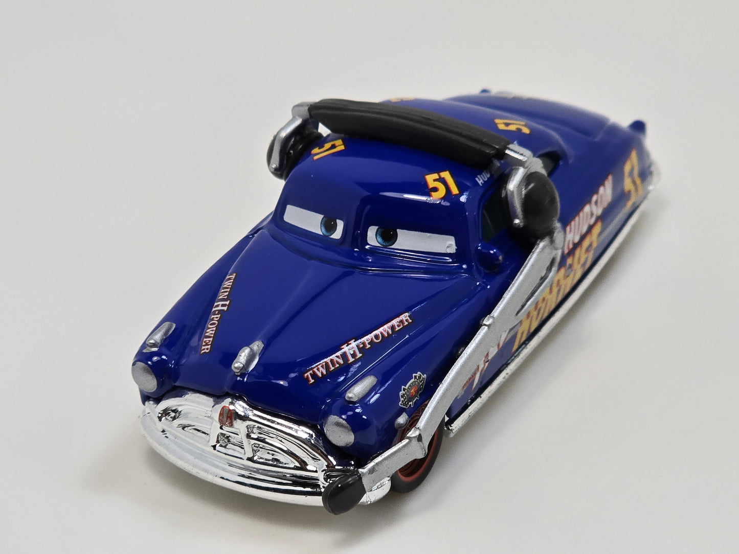 DISNEY PIXAR CARS - FABULOUS HUDSON HORNET WITH HEADSET - PRE OWNED