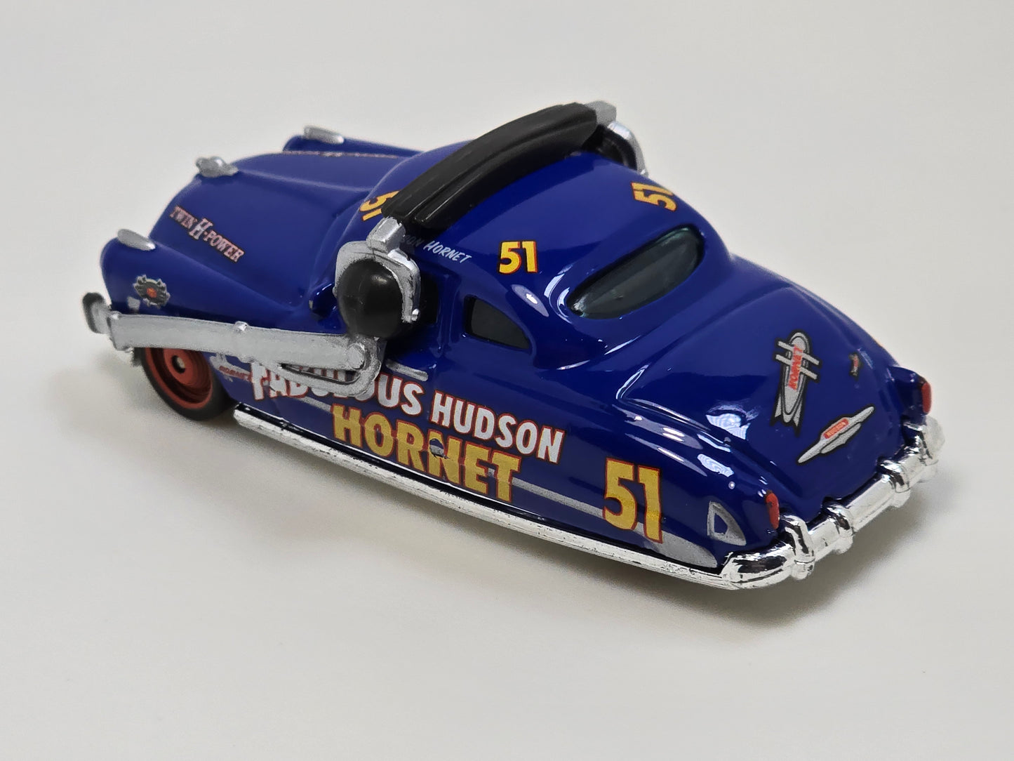 DISNEY PIXAR CARS - FABULOUS HUDSON HORNET WITH HEADSET - PRE OWNED