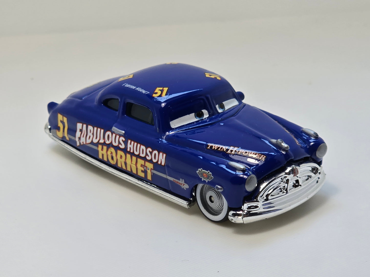 DISNEY PIXAR CARS - FABULOUS HUDSON HORNET - PRE OWNED