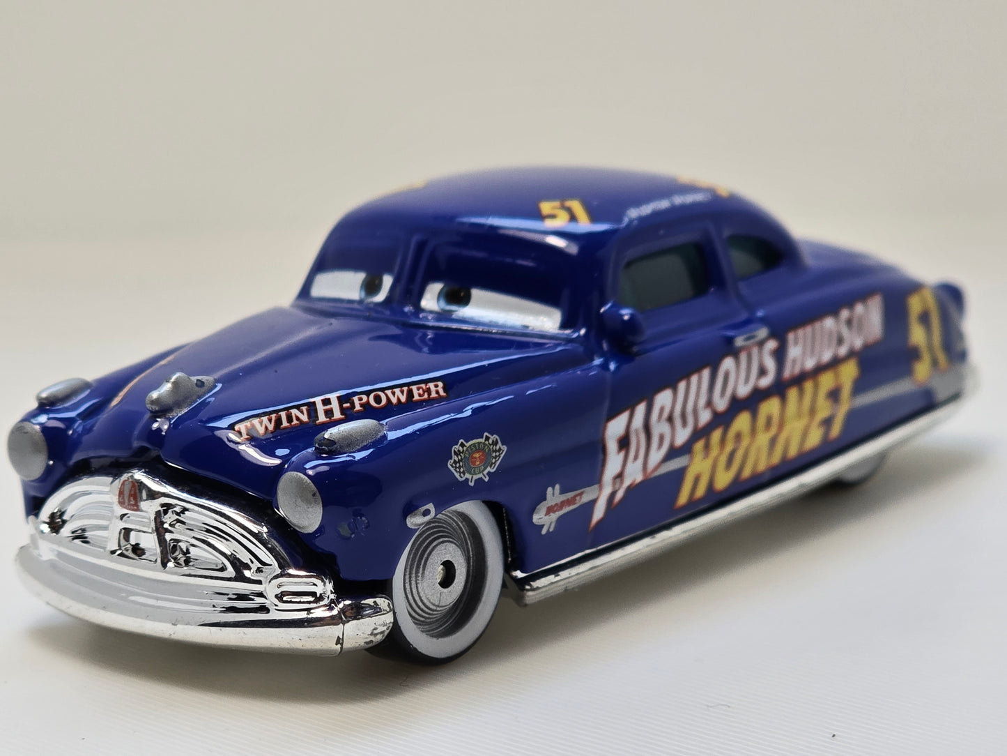 DISNEY PIXAR CARS - FABULOUS HUDSON HORNET - PRE OWNED