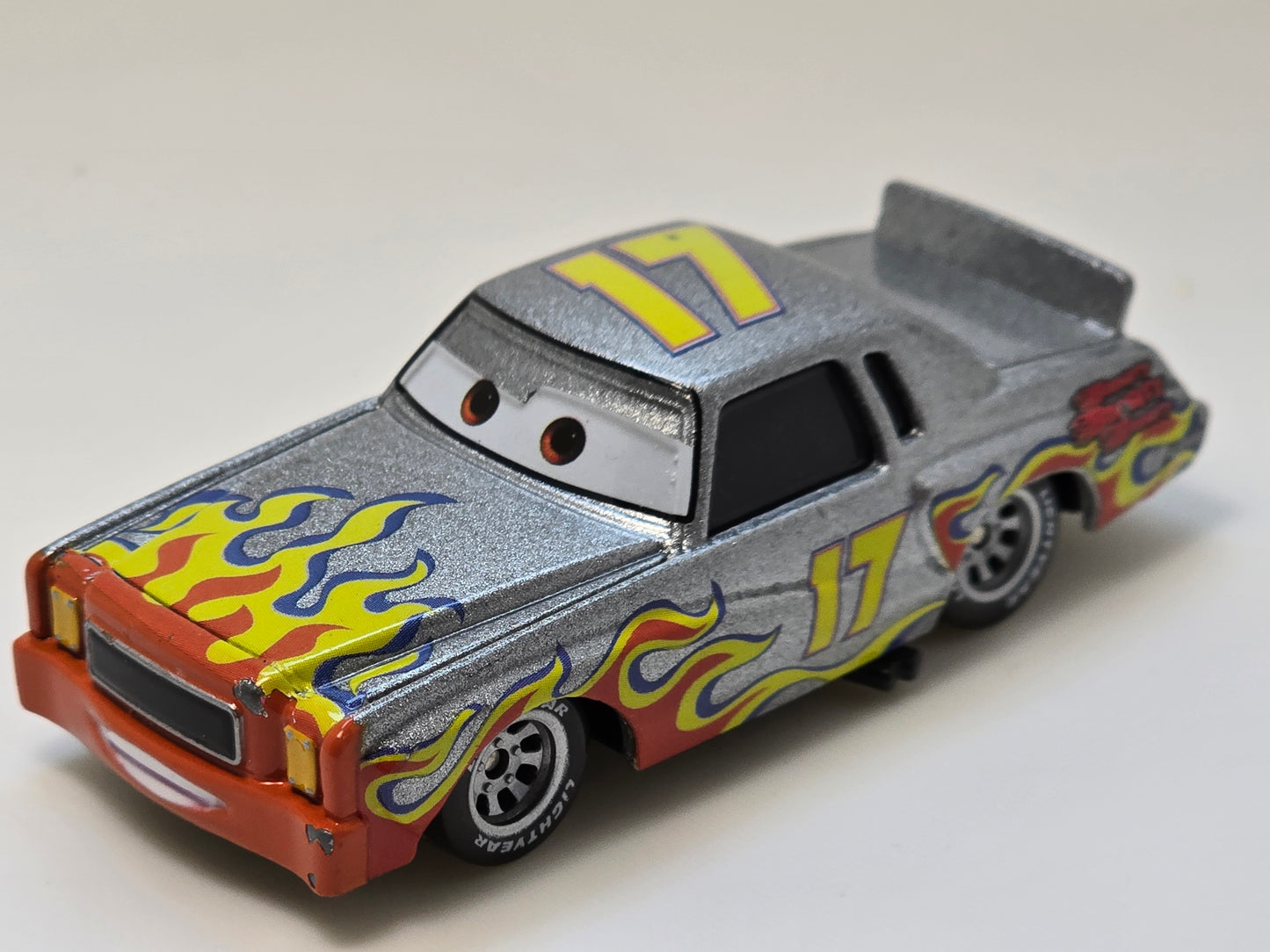 DISNEY PIXAR CARS - DARRELL CARTRIP - PRE OWNED