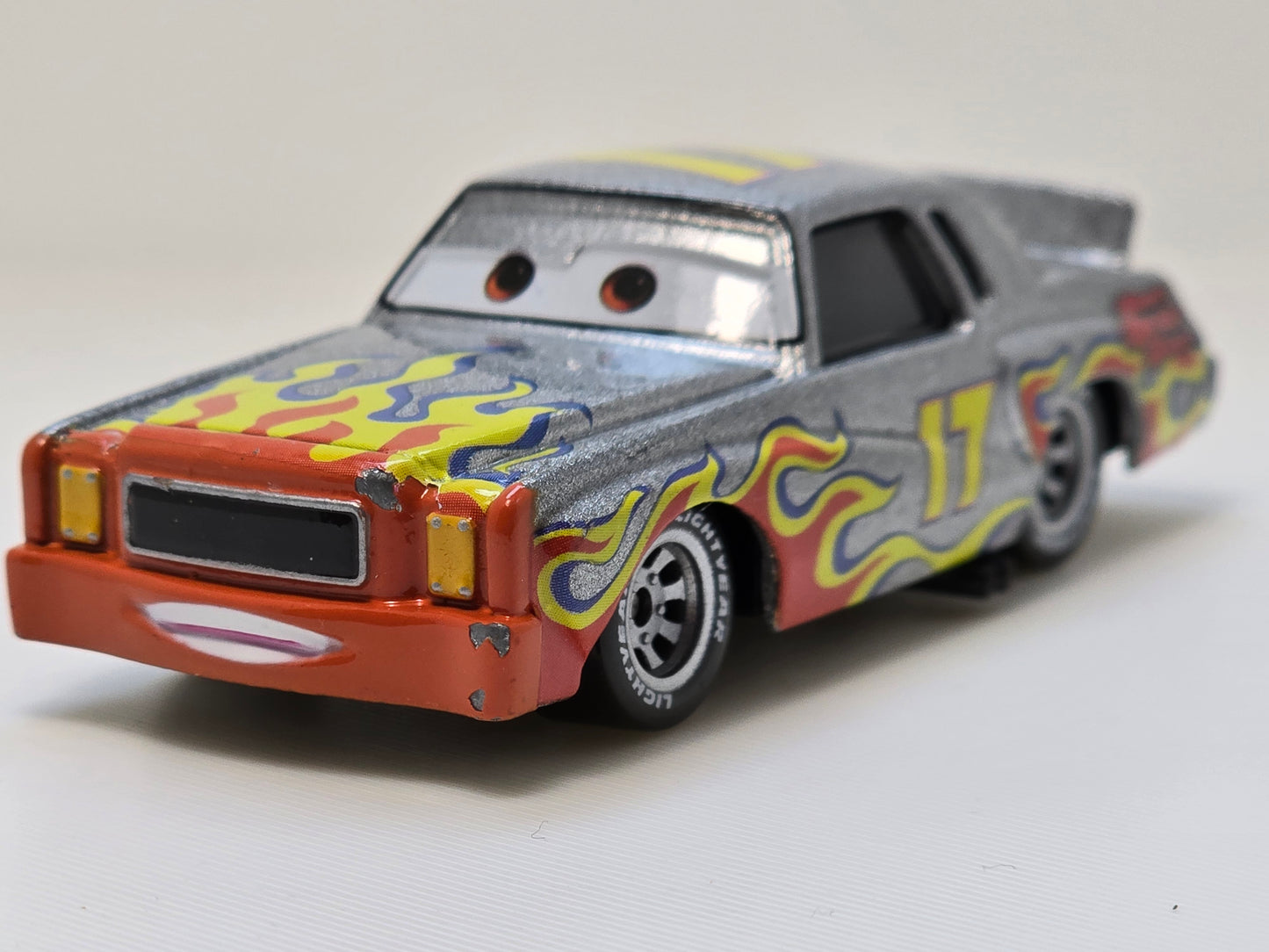 DISNEY PIXAR CARS - DARRELL CARTRIP - PRE OWNED