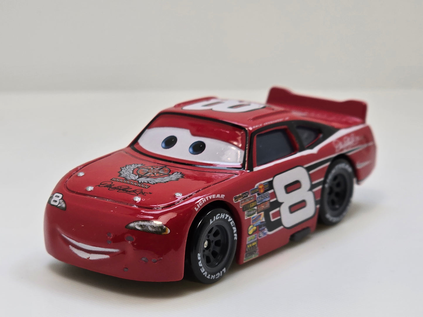 DISNEY PIXAR CARS - DALE EARNHARDT Jnr #8 - PRE OWNED