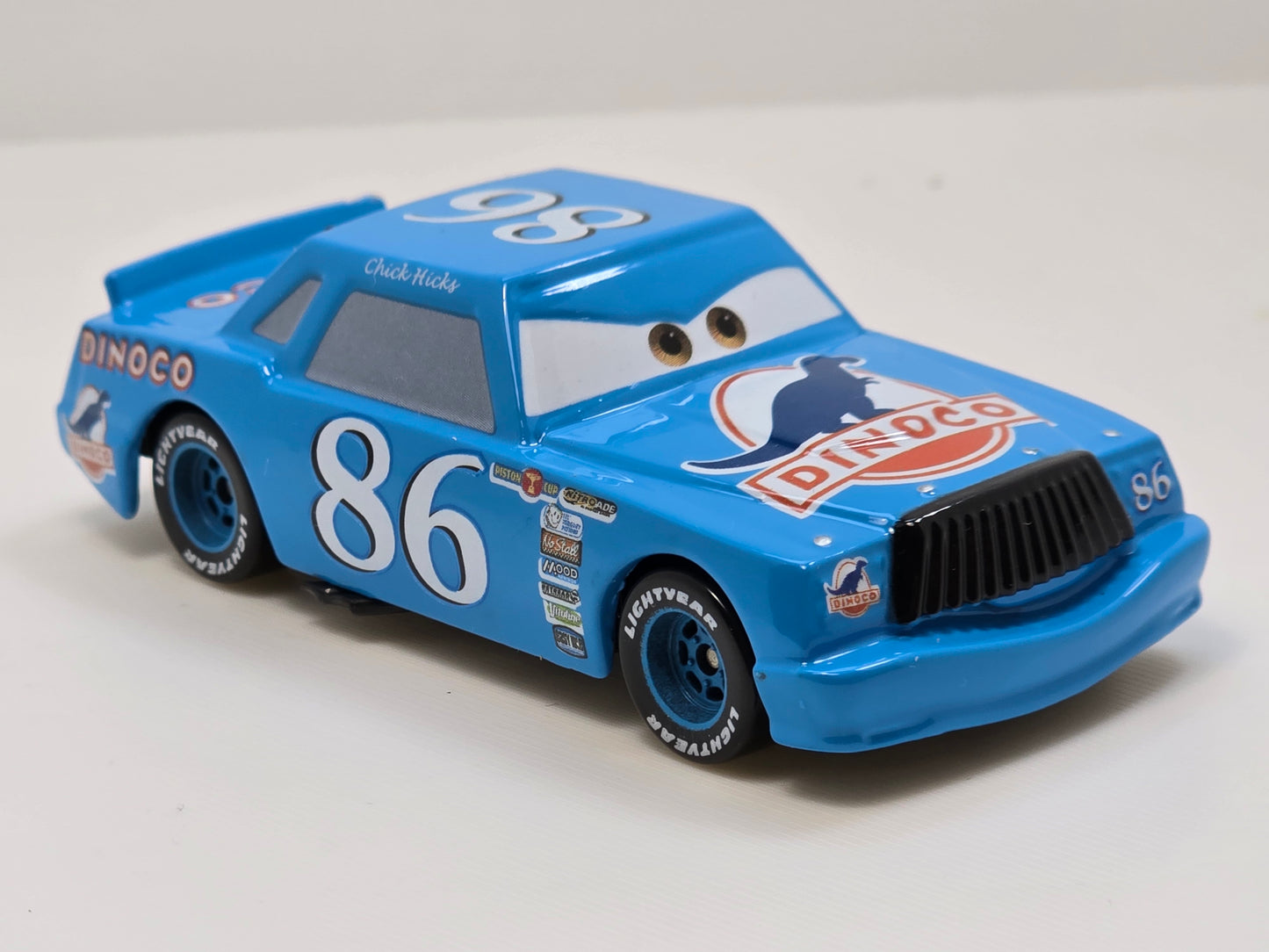 DISNEY PIXAR CARS  - DINOCO CHICK HICKS #86 - PRE OWNED