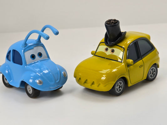 DISNEY PIXAR CARS - FLIK AND P.T FLEA - MOVIE MOMENTS - PRE OWNED
