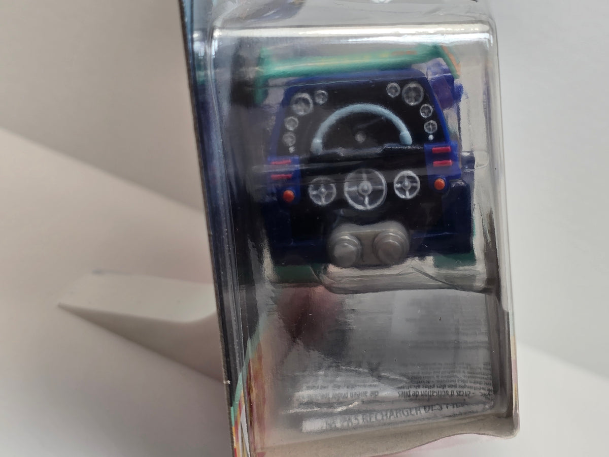DISNEY PIXAR CARS  - RACE TO CELEBRATE - LIGHT UP - DJ  - NEW