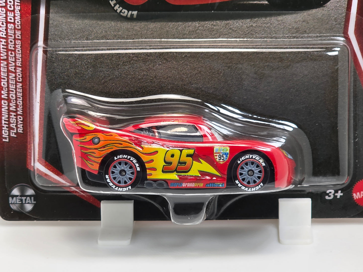 DISNEY PIXAR CARS - LIGHTNING MCQUEEN WITH RACING WHEELS