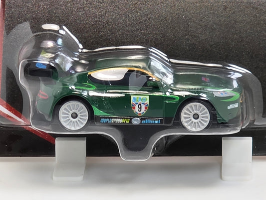 DISNEY PIXAR CARS 2 - NIGEL GEARSLEY ASTON MARTIN DBR9 - WGP