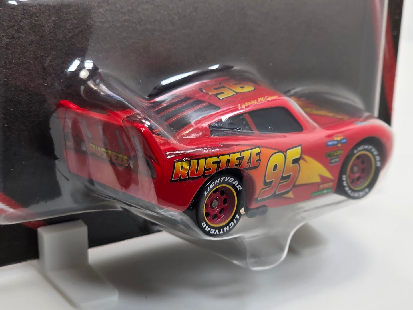 DISNEY PIXAR CARS 3 - RUSTEZE LIGHTNING MCQUEEN -  20th ANNIVERSARY