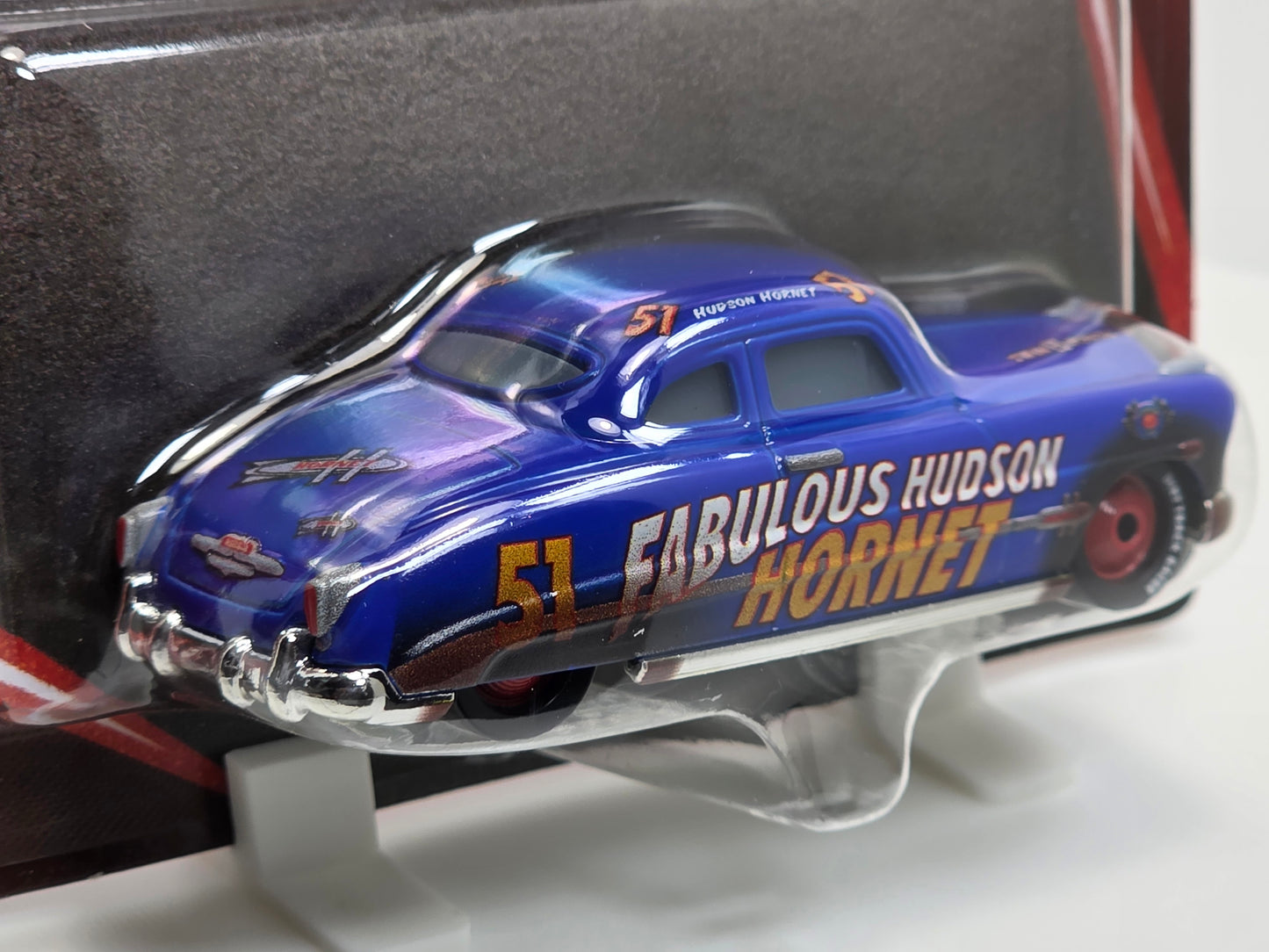 DISNEY PIXAR CARS - DIRT TRACK FABULOUS HUDSON HORNET - DOC HUDSON