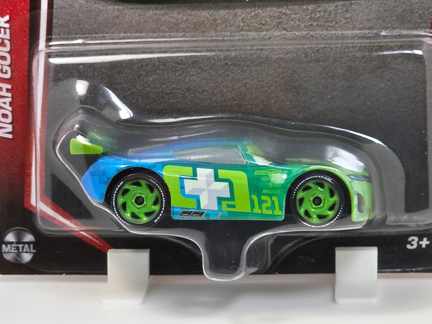 DISNEY PIXAR CARS - NOAH GOCEK #121 - CLUTCH AID - NEXT GEN RACER - 20th ANNIVERSARY