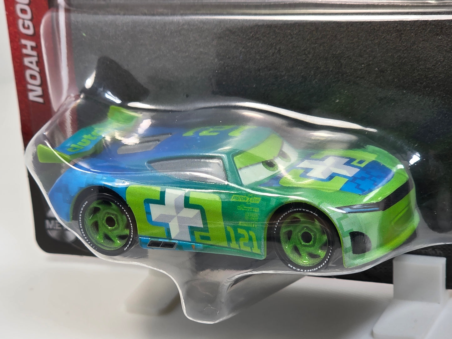 DISNEY PIXAR CARS - NOAH GOCEK #121 - CLUTCH AID - NEXT GEN RACER - 20th ANNIVERSARY