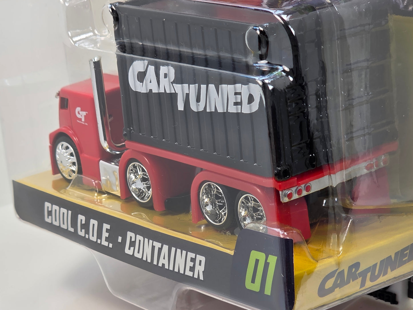 CAR TUNED RIGS SERIES 2 - COOL C.O.E. - RED with BLACK CONTAINER #01