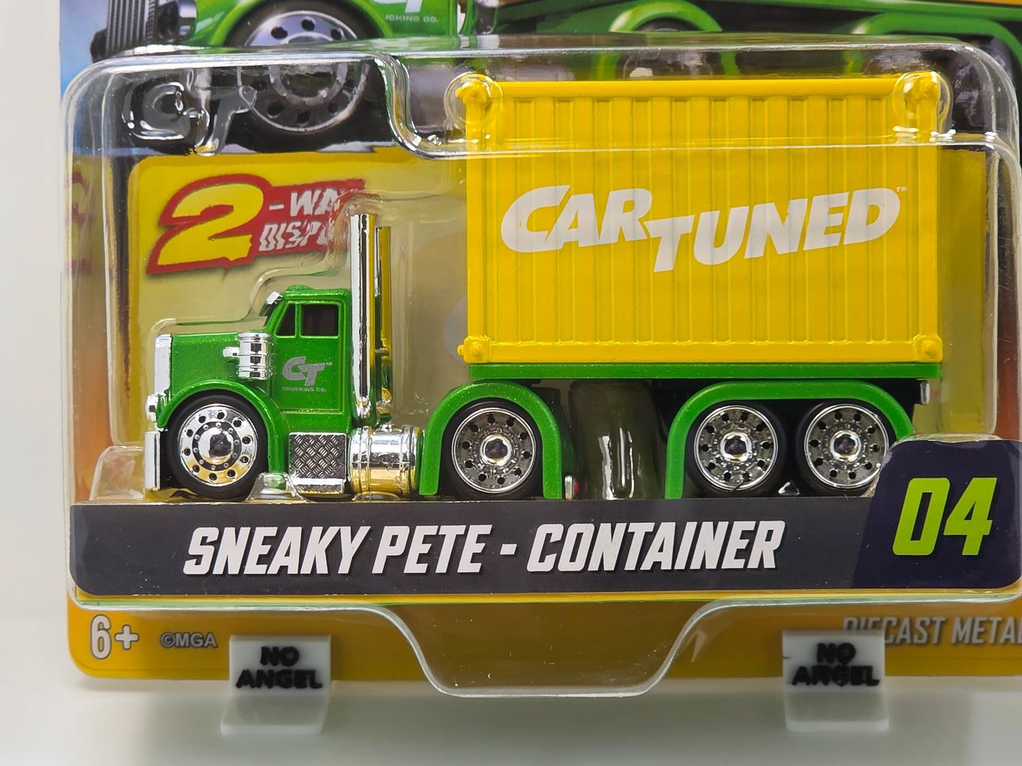 CAR TUNED RIGS SERIES 2 - SNEAKY PETE - GREEN with YELLOW CONTAINER #04