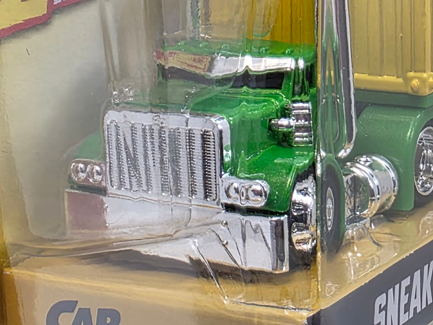 CAR TUNED RIGS SERIES 2 - SNEAKY PETE - GREEN with YELLOW CONTAINER #04