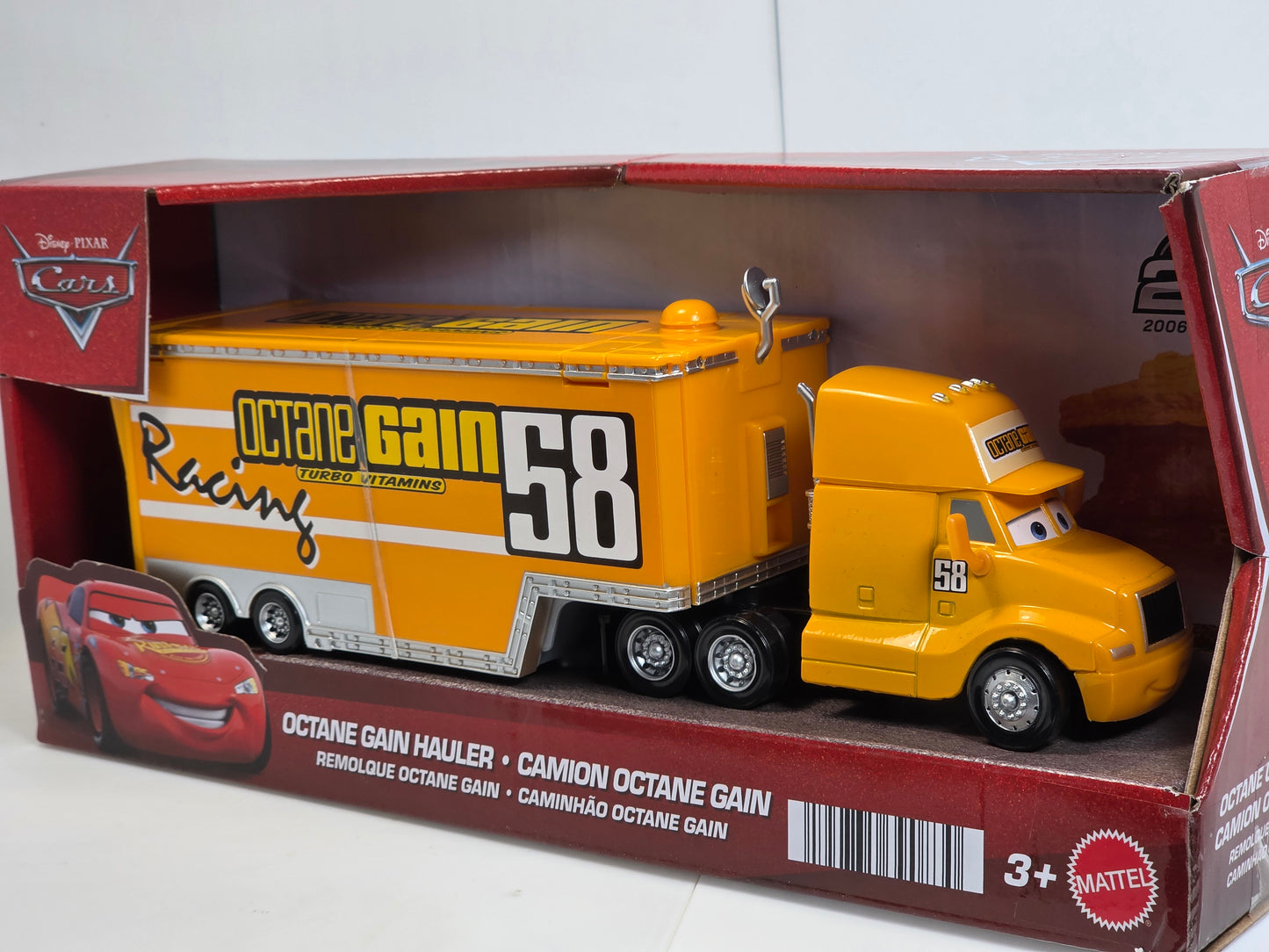 DISNEY PIXAR CARS - OCTANE GAIN HAULER - 20th ANNIVERSARY
