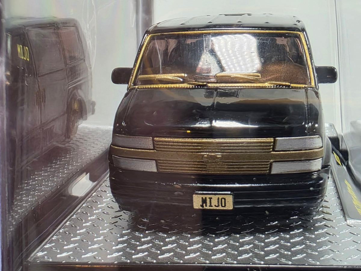 M2 MACHINES - MiJo SLOW AND LOW - 1995 CHEVY ASTRO VAN - BLACK - CHASE MJS102