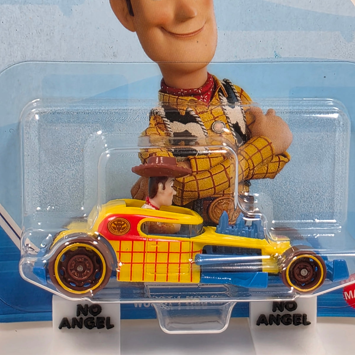 HOT WHEELS SUPERSTAR SPEEDERS - TOY STORY 5 WOODY MOD ROD - NEW