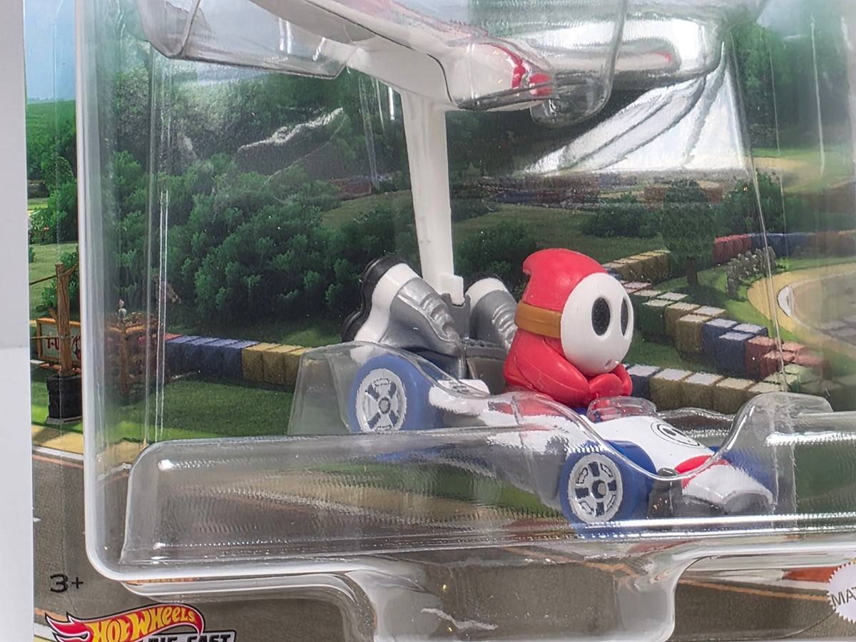 HOT WHEELS MARIO KART - SHY GUY - B-DASHER - PLANE GLIDER - NEW