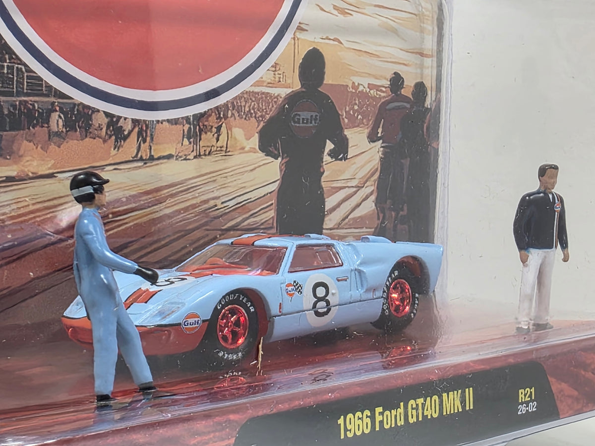 M2 AUTO FIGS DIORAMA - GULF 1966 FORD GT40 MK2 - CHASE - NEW