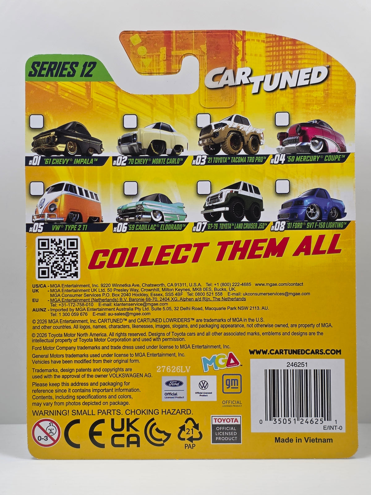 CAR TUNED - MGA -SERIES 12 - '61 CHEVY IMPALA  - BLACK & GOLD #01 - NEW