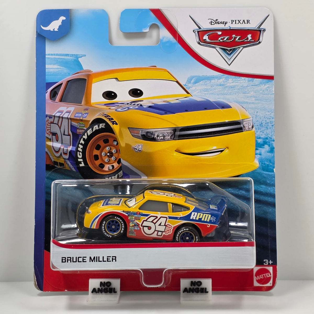 DISNEY PIXAR CARS - BRUCE MILLER RPM #64 - DINOCO 400 - 2019 NEW