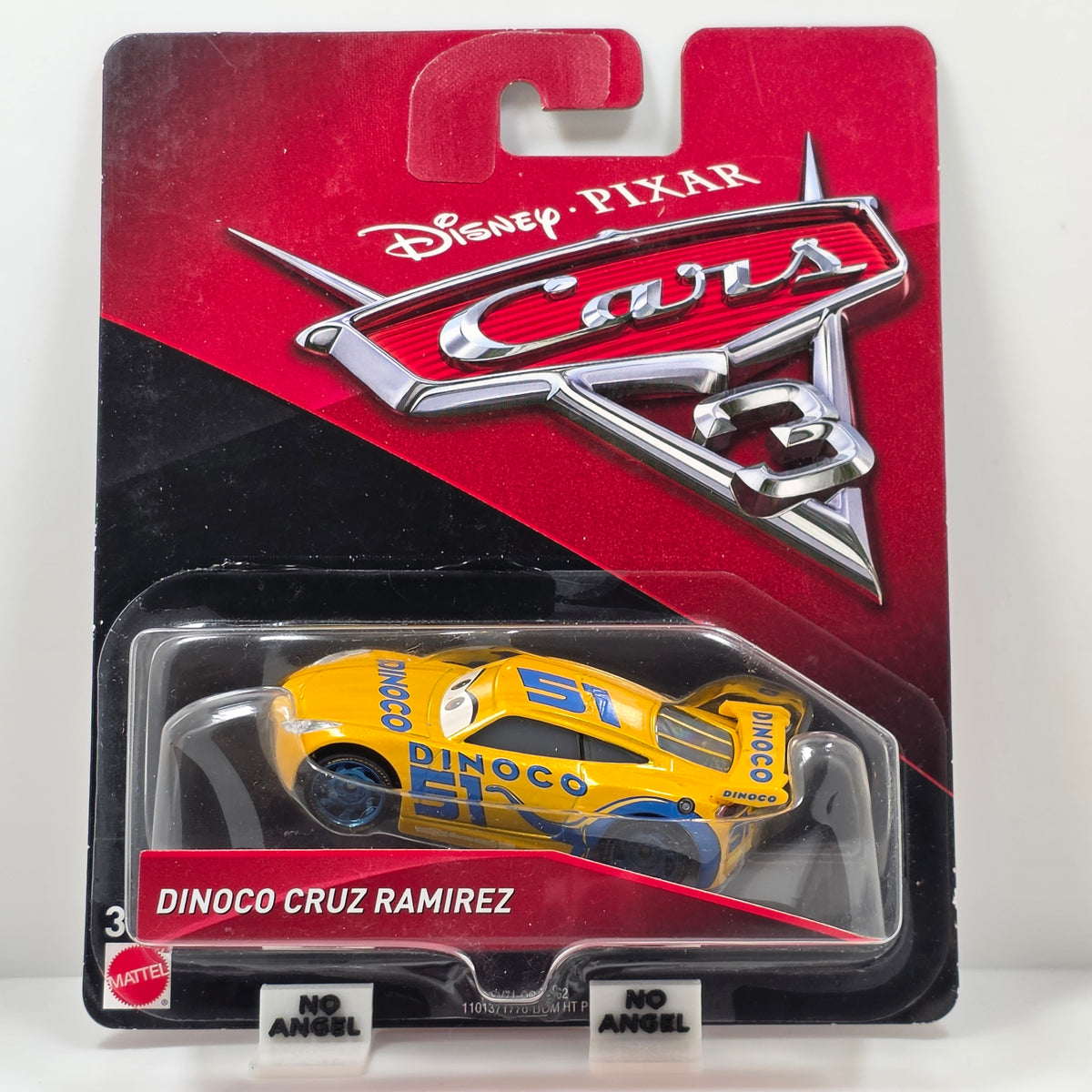 DISNEY PIXAR CARS 3 - DINOCO CRUZ RAMIREZ #51 - PISTON CUP RACER 2017 NEW