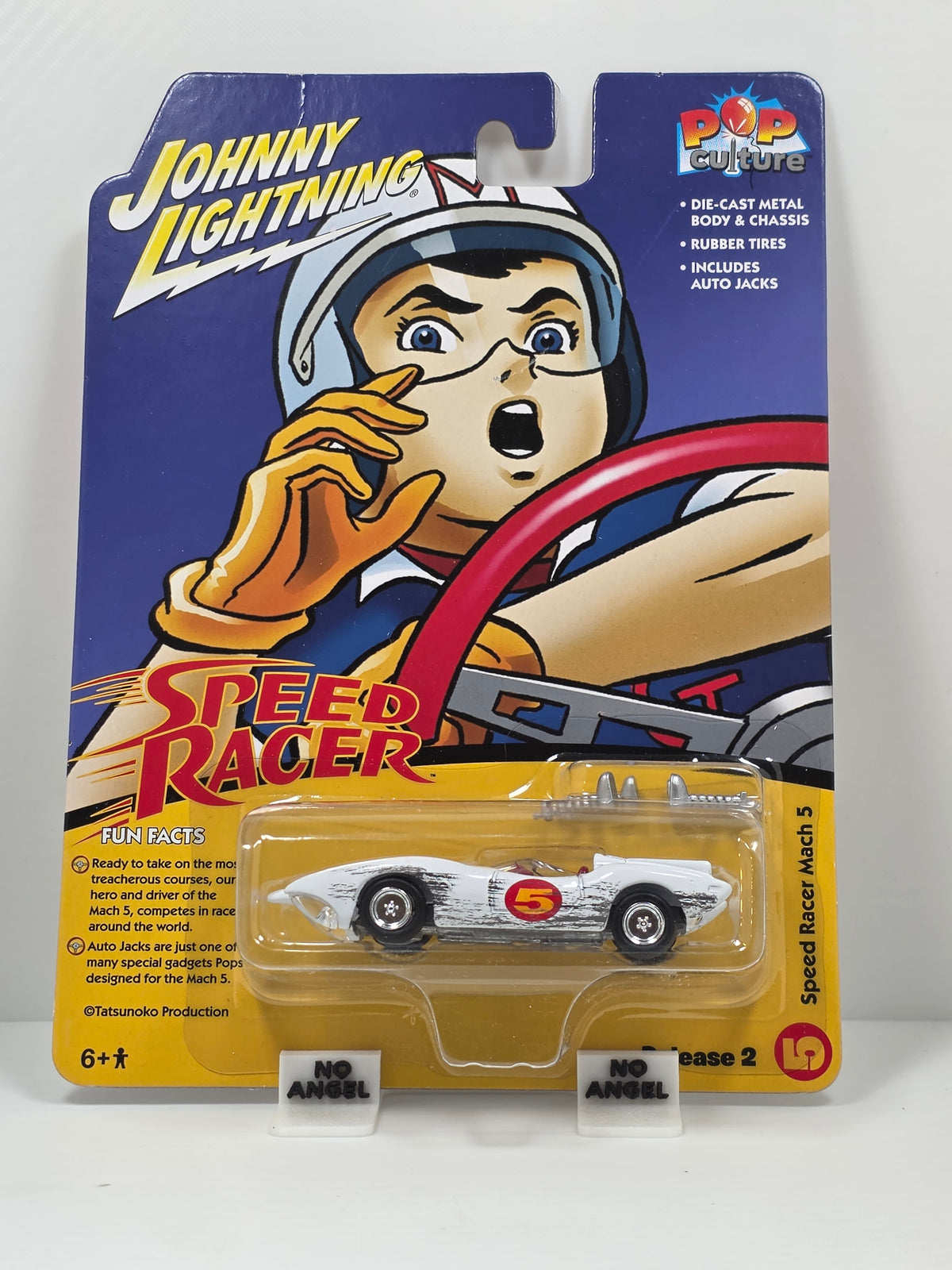 Johnny Lightning - SPEED RACER - RACE WORN MACH 5 & Go Mifune FIGURE - JLPC004 1/64 SCALE