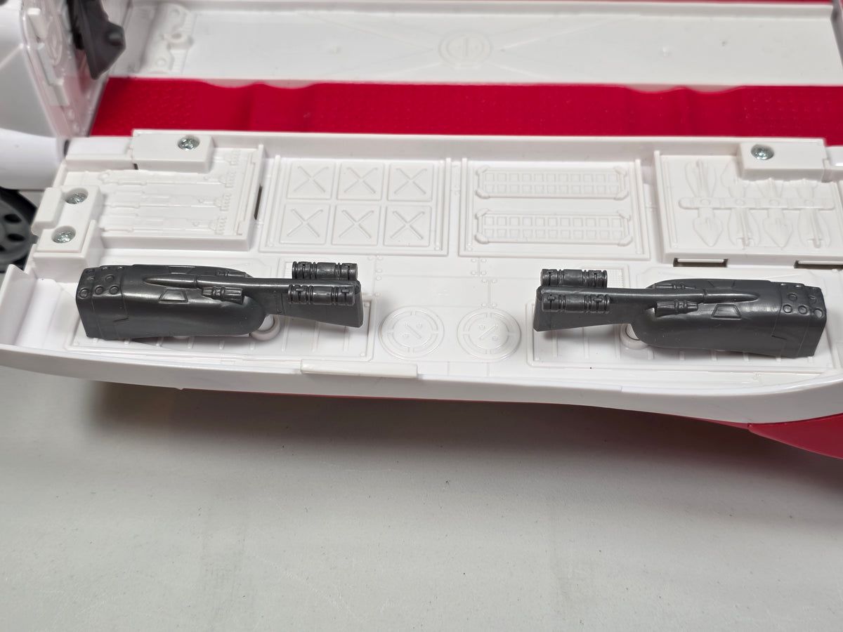 Hot Wheels Speed Racer Mach 6 & Battle Rig Transporter Playset M4210 PRE OWNED
