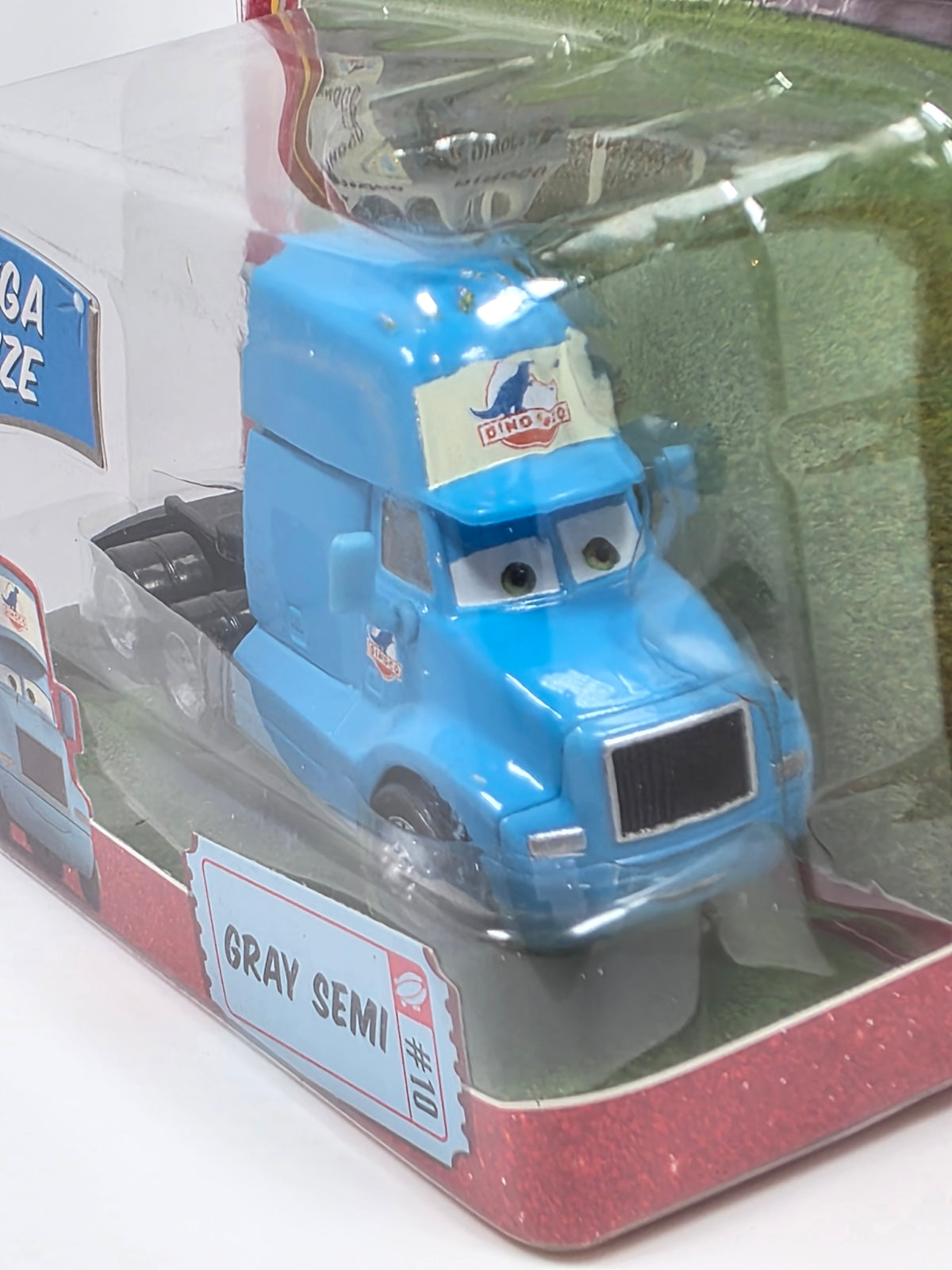 DISNEY PIXAR CARS - THE WORLD OF CARS - DINOCO "GRAY"  SEMI - BLUE - 2009 - NEW