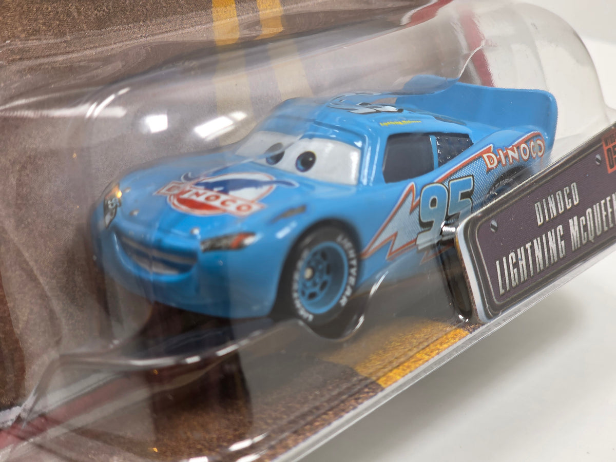 DISNEY PIXAR CARS - THE WORLD OF CARS - DINOCO LIGHTNING MCQUEEN - 2008 - NEW