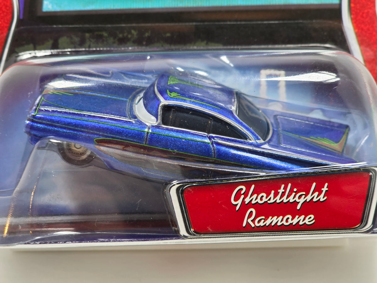 DISNEY PIXAR CARS - THE WORLD OF CARS - GHOSTLIGHT RAMONE - DARK BLUE - 2007 - NEW