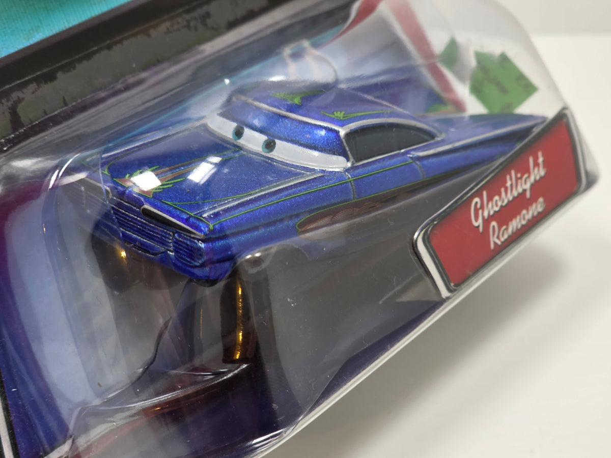 DISNEY PIXAR CARS - THE WORLD OF CARS - GHOSTLIGHT RAMONE - DARK BLUE - 2007 - NEW