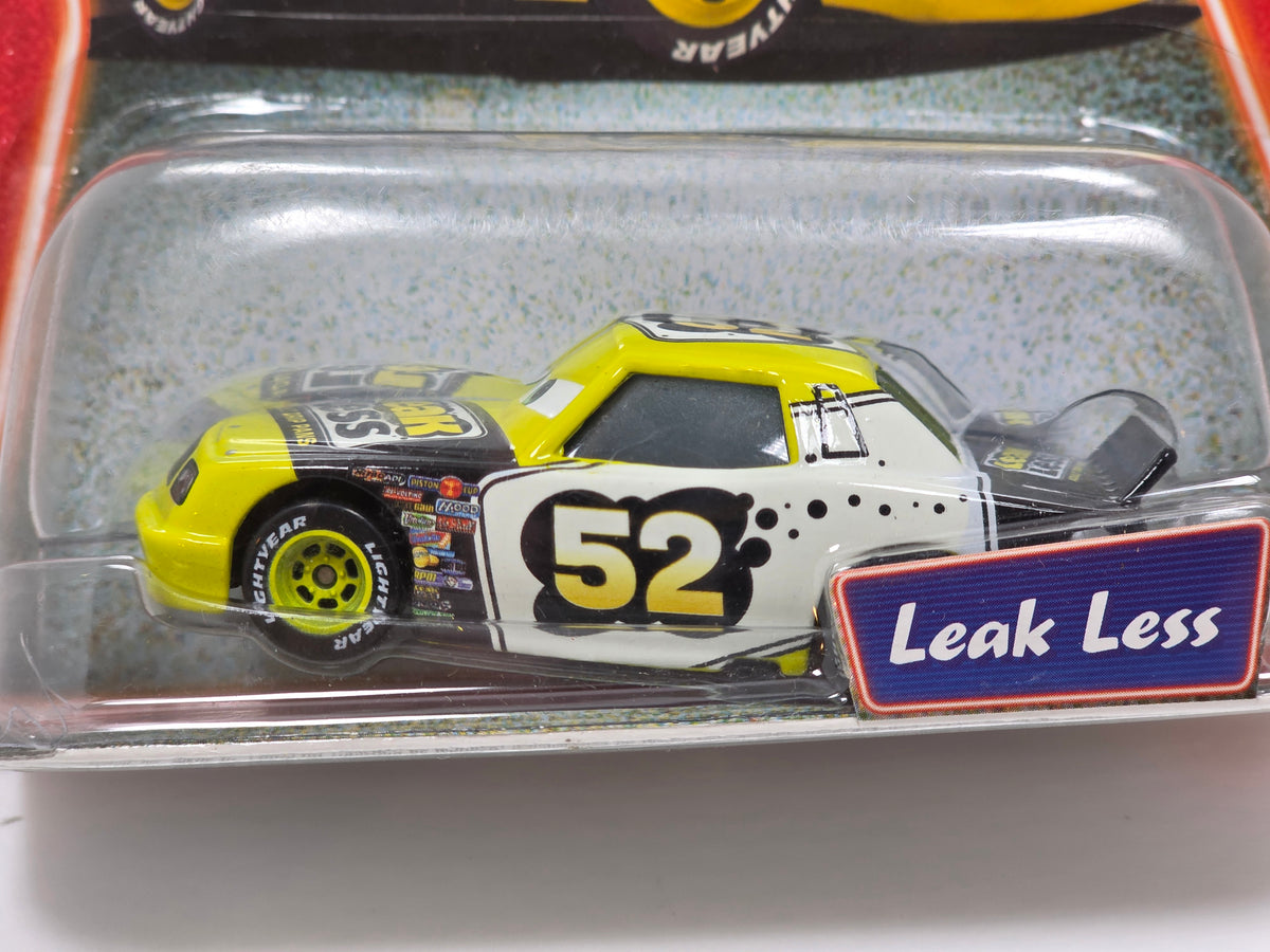 DISNEY PIXAR CARS - LEAK LESS #52 CLAUDE SCRUGGS - 2008 - NEW